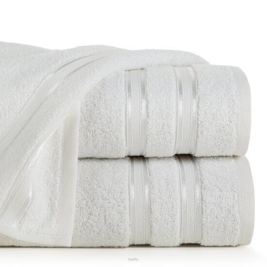 Ręcznik bawełniany 50x90 MANOLA biały z żakardową połyskującą bordiurą w paski