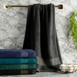 Ręcznik 70x140 NESSY ciemny turkus z szeroką żakardową bordiurą  przetykaną metaliczną nicią 500 g/m2  - 6