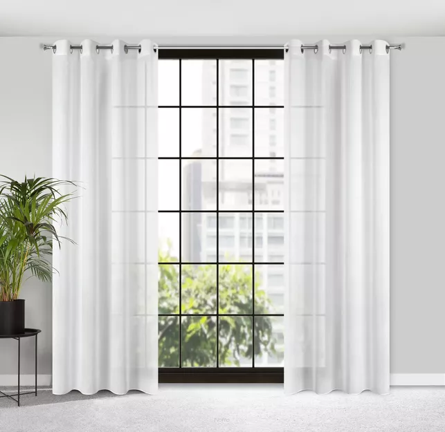 Firana na przelotkach 140x250 MARGO biała błyszcząca o gęstym drobnym splocie