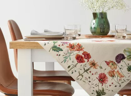 Nakładka gobelinowa 100x100 1239 naturalna z wzorem kwiatów polnych