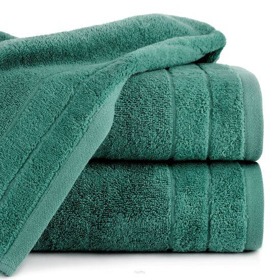Ręcznik bawełniany 50x90 DAMLA ciemna zieleń gładki z subtelną bordiurą
