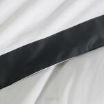Pościel satyna bawełniana 160x200 LAURA biała zdobiona ozdobną czarną kantą z kolekcji Nova Style - 3