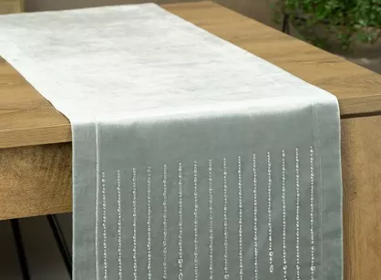 Bieżnik welwetowy 35x220 ROYAL 3 srebrny zdobiony kryształkami