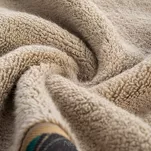 Ręcznik 70x140 EVA 15 Eva Minge beżowy zdobiony bordiurą z designerskim wzorem w motyle z kolekcji Premium 500 g/m2 - 3