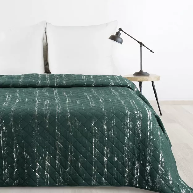 Narzuta z mikrofibry 200x220 BLINK 1 ciemna zieleń pikowana ze srebrnym przecieranym wzorem Design 91