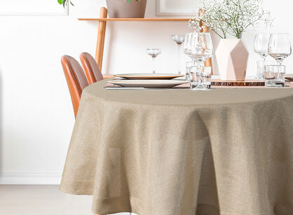 Obrus bawełniany fi 150 STELLA 1 złoty zdobiony kantą z wplecioną nicią złotą