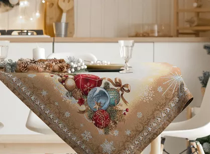 Obrus świąteczny 140x180 4069 gobelinowy beżowy z bombkami i połyskującą nicią złotą
