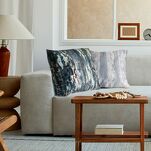 Poszewka welwetowa 45x45 GRACE granatowa z metalicznym nadrukiem - 2