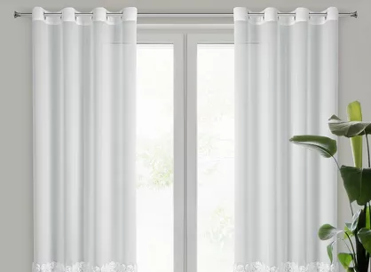 Firana na przelotkach 140x250 ROSES 7 Eva Minge biała z szyfonu aplikacja róż 3D