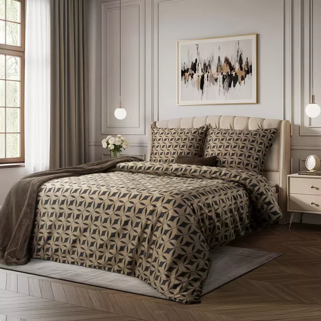Pościel z makosatyny 160x200 REINA 52 ciemny brąz z wzorem geometrycznym z kolekcji Reina Line