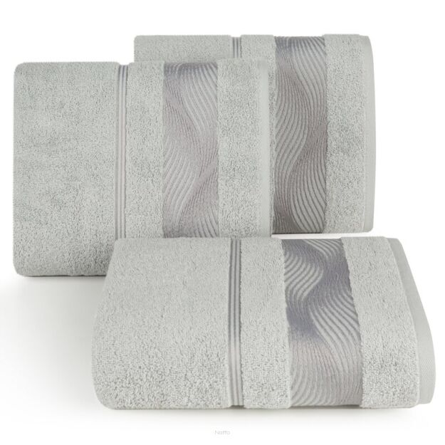 Ręcznik bawełniany 50x90 SYLWIA 2 srebrny z bordiurą żakardową w falujący wzór