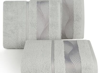 Ręcznik bawełniany 50x90 SYLWIA 2 srebrny z bordiurą żakardową w falujący wzór