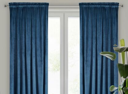 Zasłona na taśmie 140x270 MELANIE welwetowa granatowa o aksamitnej strukturze