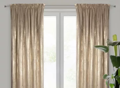 Zasłona na taśmie 140x270 RENIA welwetowa beżowa z szampańskim przecieranym wzorem