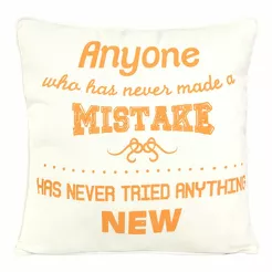 Poszewka dekoracyjna 45x45 LUIS biała z nadrukowanymi napisami i lamówką