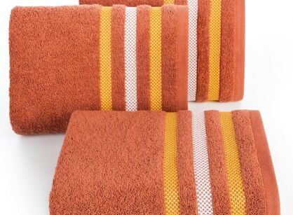 Ręcznik bawełniany 30x50 GRACJA ceglany z welurową bordiurą w 3 pasy z dodatkiem lśniącej nici