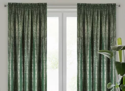 Zasłona gotowa na taśmie 140x270 CYPR welwetowa zielona ze srebrnym nadrukiem Design 91