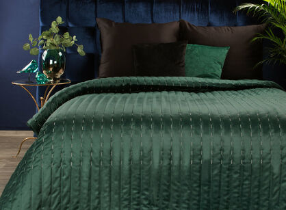 Narzuta welwetowa 170x210 FRIDA 1 ciemna zieleń pikowana przeszywana zdobiona błyszczącą nicią