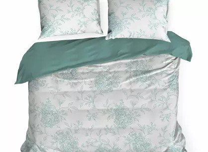 Pościel satynowa 160x200 SPRING 85 biała z wzorem jasno miętowych hortensji z kolekcji Classic