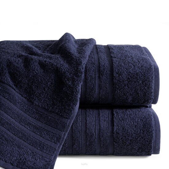 Ręcznik z bawełny egipskiej 50x90 LAVIN granatowy z delikatną bordiurą w paski z kolekcji Premium
