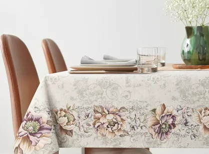 Obrus gobelinowy 140x180 1182 fioletowy z wzorem kwiatów piwoni