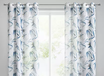Firana na przelotkach 140x250 AIDA biała z etaminy z nadrukiem egzotycznych liści