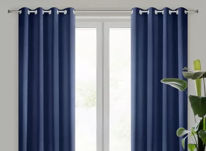 Zasłona na przelotkach 140x250 RITA jednokolorowa granatowa z miękkiej tkaniny