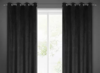 Zasłona na przelotkach 140x250 LILI welwetowa czarna z wytłaczanym falującym wzorem