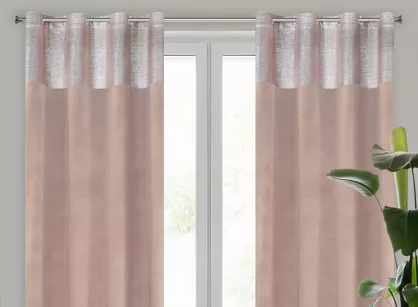 Zasłona na przelotkach 140x250 PERI welwetowa pudrowa ze srebrnym nadrukiem