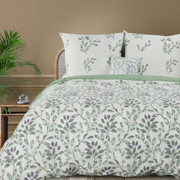 Pościel z mikrowłókna 220x200 CLARISSA biała z wzorem zielonych gałązek Design 91