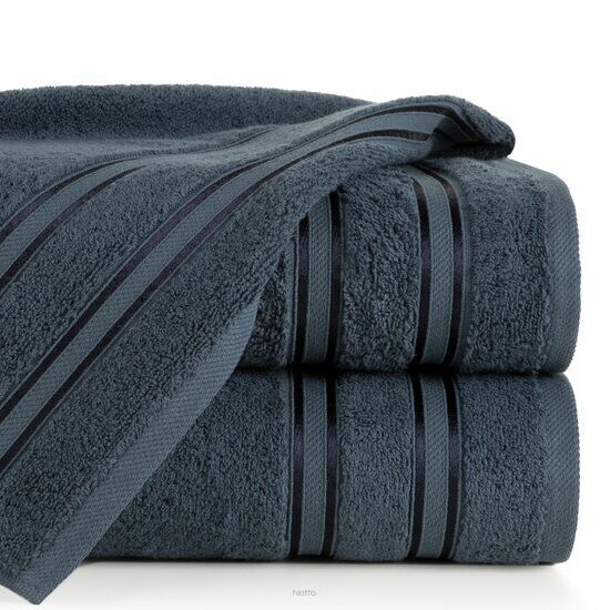 Ręcznik bawełniany 70x140 MANOLA stalowy z żakardową połyskującą bordiurą w paski
