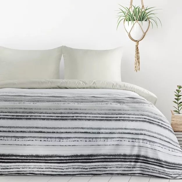 Pościel z mikrowłókna 220x200 VERANO 3 biała grafitowa wzór w pasy Design 91