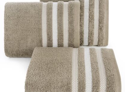 Ręcznik bawełniany 50x90 GRACJA jasny brąz z welurową bordiurą w 3 pasy z dodatkiem lśniącej nici