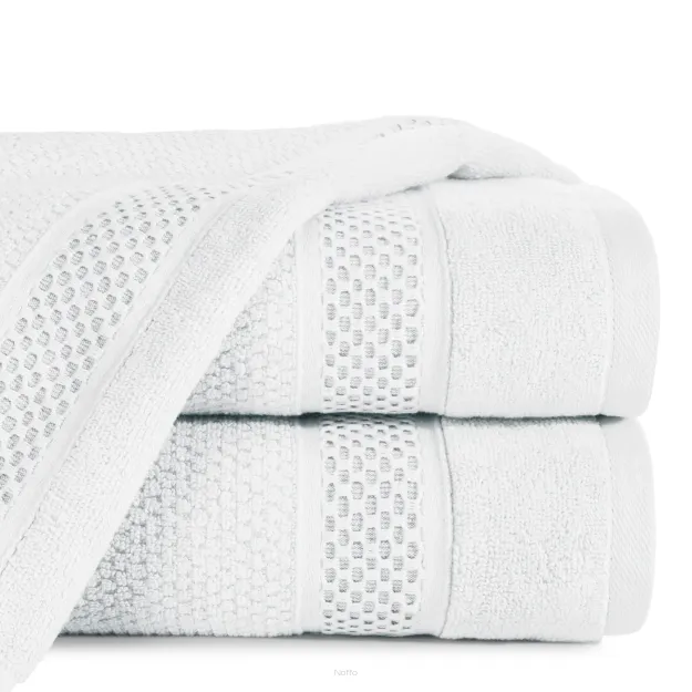 Ręcznik bawełniany 30x50 DANNY biały z wytłaczaną bordiurą i błyszczącą nicią