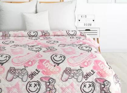 Narzuta pikowana 170x210 KID 17 biała z różowym nadrukiem dziecięcym z kolekcji Design 91