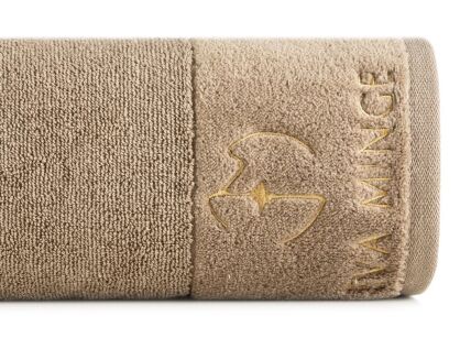 Ręcznik bawełniany 50x90 GAJA Eva Minge beżowy z welwetową bordiurą sygnowaną logo projektantki