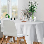 Obrus fi 150 STELLA 2 biały zdobiony kantą z wplecioną nicią srebrną - 8