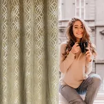 Zasłona gotowa na przelotkach 140x250 ARETA welwetowa beżowa ze srebrno złotym nadrukiem w stylu boho - 14