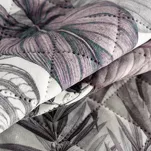 Narzuta welwetowa 220x240 DAVOS 2 biała pikowana z wzorem egzotycznych fioletowych i szarych liści - 3