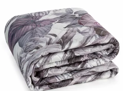Narzuta welwetowa 220x240 DAVOS 2 biała pikowana z wzorem egzotycznych fioletowych i szarych liści