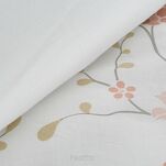 Pościel bawełniana 220x200 SONIA 37 biała z wzorem delikatnych jasno różowych kwiatków - 4