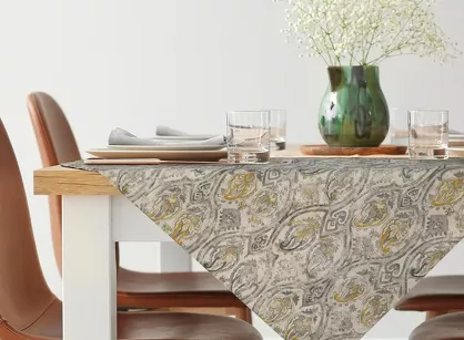 Nakładka gobelinowa 85x85 BOCONO musztardowa styl barokowy z nicią metaliczną