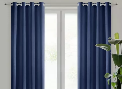 Zasłona na przelotkach 140x250 RITA jednokolorowa granatowa z miękkiej tkaniny