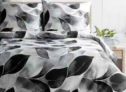 Pościel satynowa 160x200 SPRING 75 biała grafitowa z wzorem roślinnym z kolekcji Classic