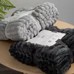 Koc na fotel 70x160 SOFT biały puszysty typu flano z wytłaczanym wzorem Design 91 - 7