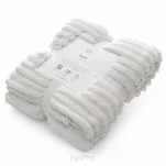 Koc na fotel 70x160 SOFT biały puszysty typu flano z wytłaczanym wzorem Design 91 - 5