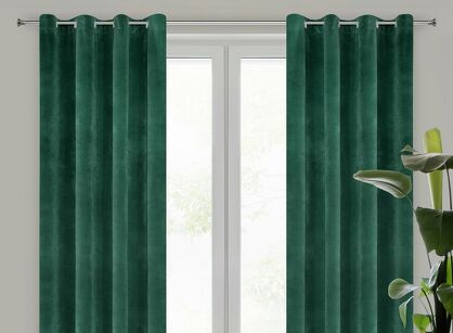 Zasłona na przelotkach 140x250 VILLA welwetowa ciemna zieleń o aksamitnej strukturze