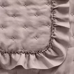 Narzuta z mikrofibry 220x240 LIBI 3 pudrowa pikowana w delikatny wzór z falbaną - 4