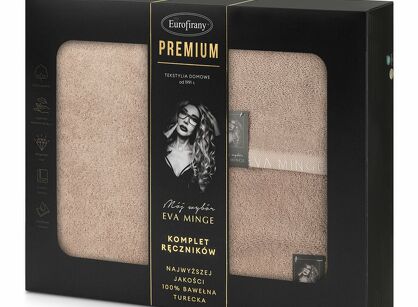 Komplet ręczników VENUS Eva Minge ciemny puder zdobione bordiurą w kolorze ręcznika z napisami projektantki z kolekcji Premium