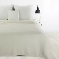 Koc na fotel 70x160 BUKLA kremowy jednokolorowy wzór baranka